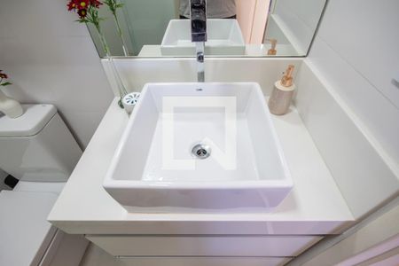 Apartamento à venda com 62m², 2 quartos e 2 vagas Apartamento à venda com 62m², 2 quartos e 2 vagasBanheiro