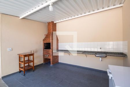 Apartamento à venda com 62m², 2 quartos e 2 vagas Apartamento à venda com 62m², 2 quartos e 2 vagasÁrea comum - Churrasqueira