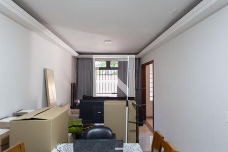 Sala 1 de casa para alugar com 4 quartos, 250m² em Indaiá, Belo Horizonte