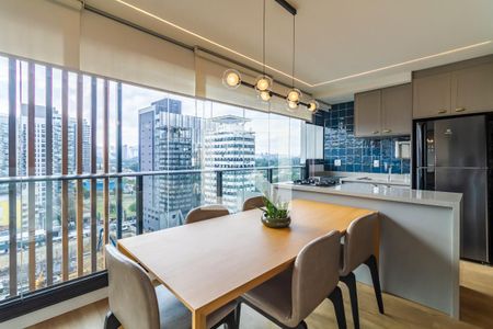 Cozinha de apartamento à venda com 2 quartos, 72m² em Pinheiros, São Paulo