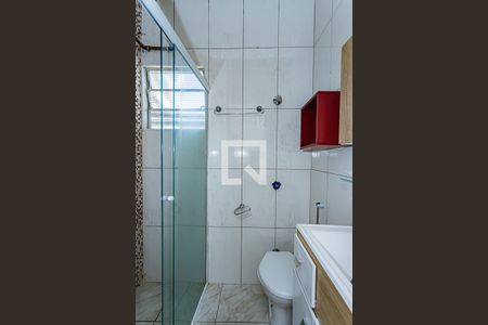 Banheiro de casa para alugar com 1 quarto, 60m² em Vila Rica, São Paulo