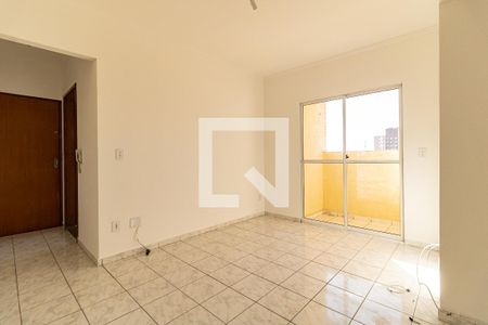 Sala de apartamento para alugar com 2 quartos, 50m² em Jardim Patente, São Paulo