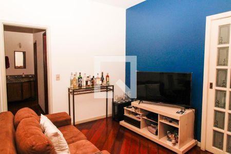 Sala  de apartamento à venda com 3 quartos, 75m² em Carmo, Belo Horizonte