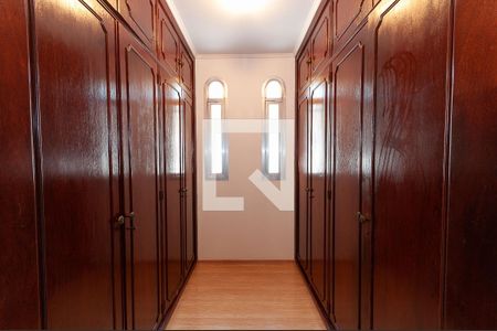 Quarto 1 Suíte Master Closet de casa à venda com 4 quartos, 450m² em Alto da Lapa, São Paulo