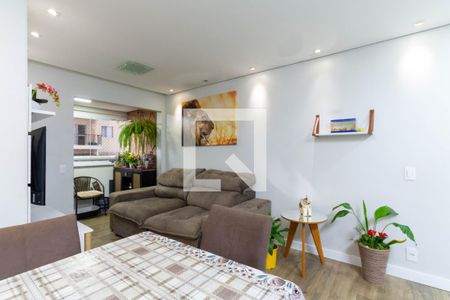 Sala de apartamento à venda com 3 quartos, 59m² em Jardim Imperador, Guarulhos
