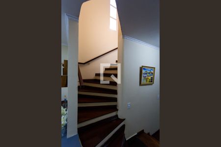 Escada de casa à venda com 3 quartos, 128m² em Vila Sonia, São Paulo
