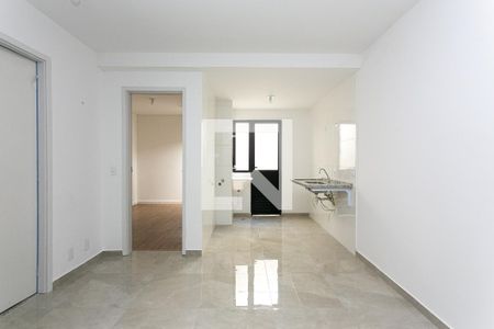 Sala de apartamento para alugar com 2 quartos, 38m² em Guaiaúna, São Paulo