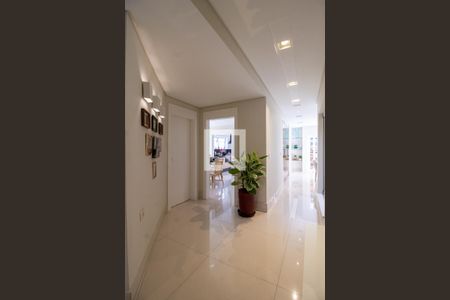 Sala de casa à venda com 3 quartos, 250m² em Jardim Maia, Guarulhos