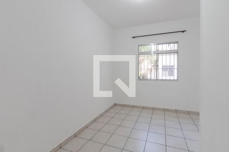 Sala de casa para alugar com 4 quartos, 130m² em Jardim São Luís, São Paulo