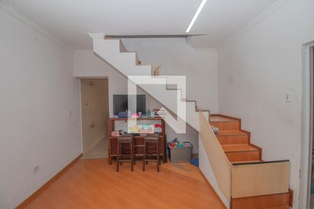 Casa à venda com 3 quartos, 200m² em Chácara Mafalda, São Paulo