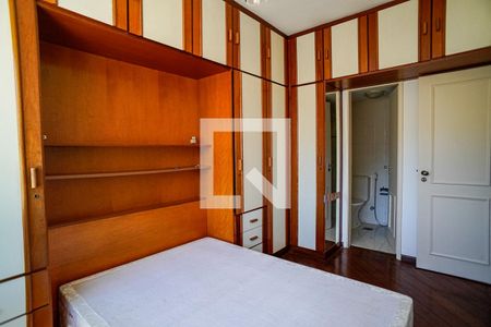 Quarto 2 de apartamento para alugar com 2 quartos, 77m² em Icaraí, Niterói