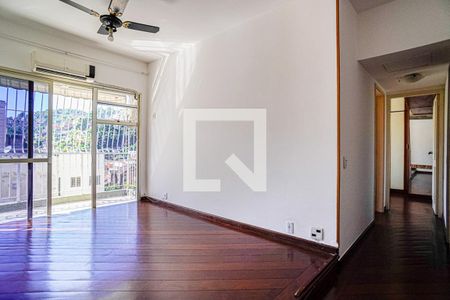 Sala de apartamento à venda com 2 quartos, 77m² em Icaraí, Niterói