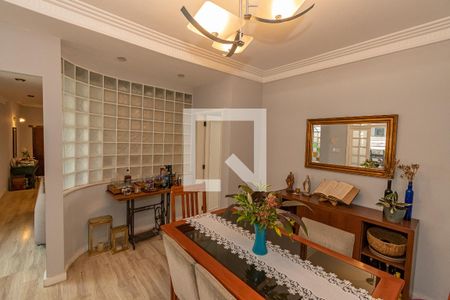Sala de Jantar de casa à venda com 5 quartos, 241m² em Parque São Quirino, Campinas