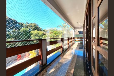 Varanda Sala de casa à venda com 4 quartos, 470m² em City América, São Paulo