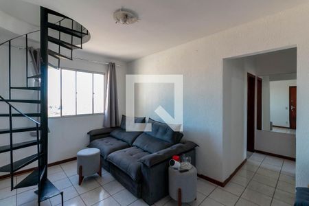 Sala de apartamento para alugar com 2 quartos, 120m² em Carlos Prates, Belo Horizonte