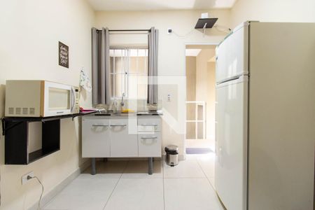 Cozinha de apartamento para alugar com 1 quarto, 15m² em Jardim Vila Mariana, São Paulo