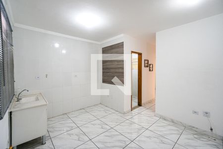 Sala e cozinha de apartamento à venda com 1 quarto, 33m² em Vila Esperança, São Paulo
