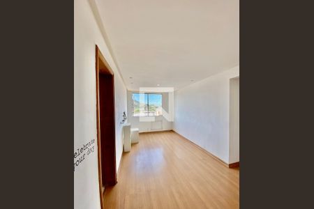 Apartamento para alugar com 2 quartos, 51m² em Pilares, Rio de Janeiro