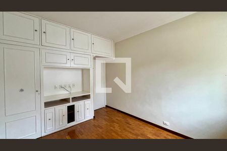quarto de casa à venda com 4 quartos, 334m² em Vila Paris, Belo Horizonte