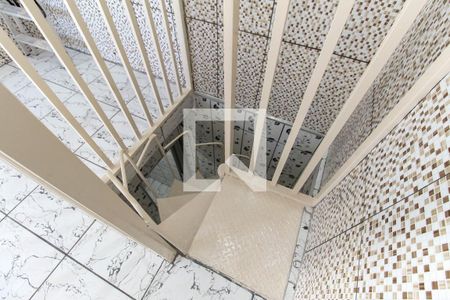 Escada de casa para alugar com 1 quarto, 40m² em Vila Campanela, São Paulo