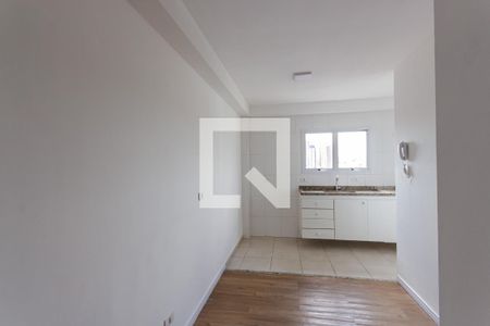 Sala e Cozinha de apartamento para alugar com 1 quarto, 31m² em Bangú, Santo André