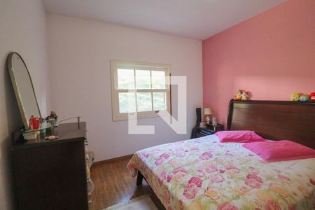 Casa de condomínio à venda com 5000m², 6 quartos e 3 vagas Casa de condomínio à venda com 5000m², 6 quartos e 3 vagasSuíte 5