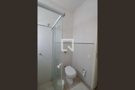 Casa de condomínio à venda com 5000m², 6 quartos e 3 vagas Casa de condomínio à venda com 5000m², 6 quartos e 3 vagasSuíte 4