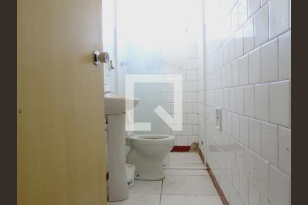 Banheiro de casa para alugar com 1 quarto, 40m² em Jardim Centenario, São Paulo