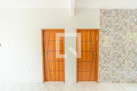 Sala de apartamento à venda com 5 quartos, 80m² em Irajá, Rio de Janeiro