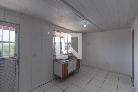 Cozinha  de casa para alugar com 1 quarto, 50m² em Itaquera, São Paulo