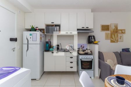 Cozinha  de apartamento à venda com 2 quartos, 33m² em Cambuci, São Paulo