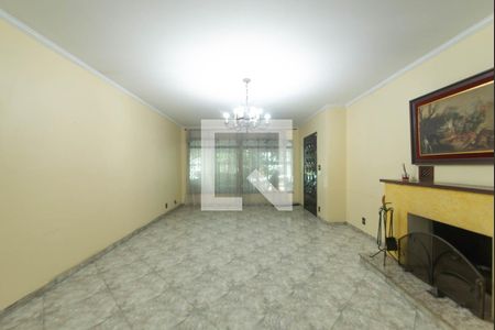 Sala de casa à venda com 3 quartos, 210m² em Jabaquara, São Paulo