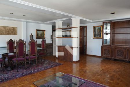 Sala de apartamento para alugar com 2 quartos, 158m² em Jardim Europa, São Paulo