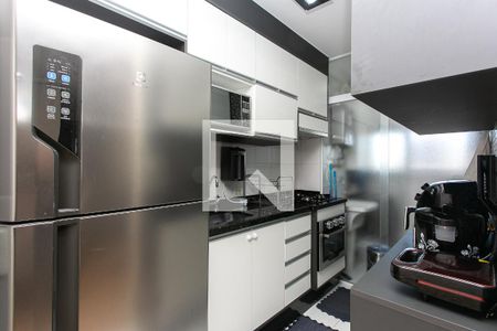 Cozinha de apartamento à venda com 2 quartos, 62m² em Vila Carrão, São Paulo