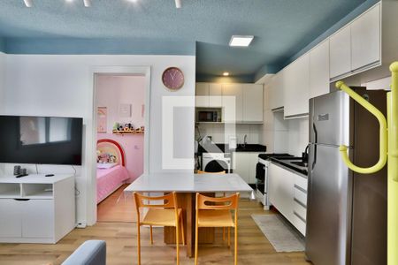 Sala / Cozinha de apartamento à venda com 2 quartos, 35m² em Canindé, São Paulo