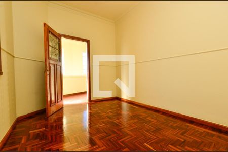 Sala de casa para alugar com 3 quartos, 334m² em Concórdia, Belo Horizonte