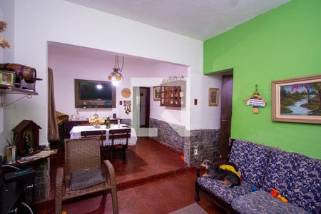 Sala de casa de condomínio à venda com 5 quartos, 130m² em Santa Rosa, Niterói