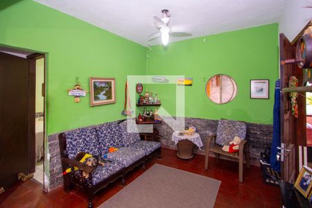 Sala de casa de condomínio à venda com 5 quartos, 130m² em Santa Rosa, Niterói