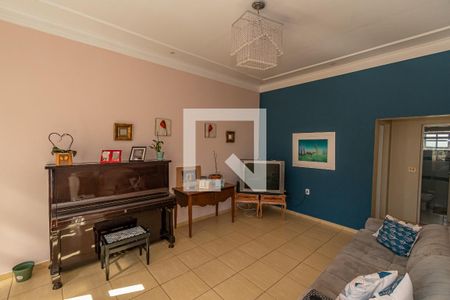 Casa à venda com 120m², 4 quartos e 3 vagasSala de Estar/TV