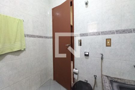 Banheiro da Suíte de casa à venda com 3 quartos, 200m² em Vila Georgina, Campinas