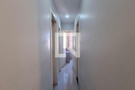 Corredor de apartamento para alugar com 2 quartos, 74m² em Todos Os Santos, Rio de Janeiro