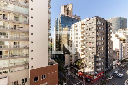 Quarto - Vista de apartamento para alugar com 1 quarto, 65m² em República, São Paulo