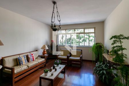 Apartamento à venda com 4 quartos, 170m² em Coracao de Jesus, Belo Horizonte