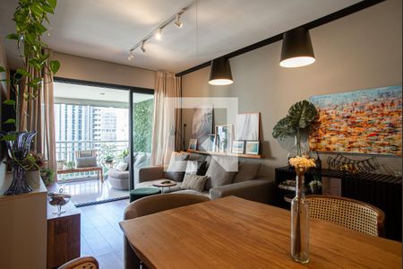 Sala de apartamento à venda com 3 quartos, 77m² em Consolação, São Paulo