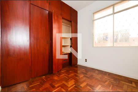Quarto1 de apartamento para alugar com 2 quartos, 50m² em Funcionários, Belo Horizonte
