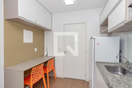 Cozinha de kitnet/studio para alugar com 1 quarto, 31m² em Santo Amaro, São Paulo