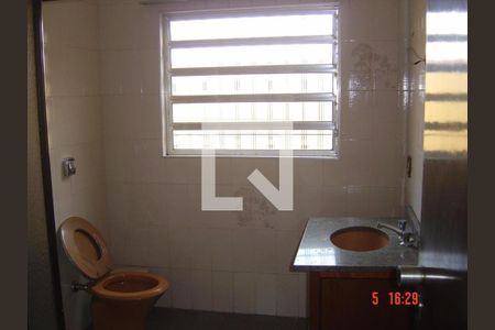 Foto 02 de casa à venda com 3 quartos, 234m² em Vila Tolstoi, São Paulo