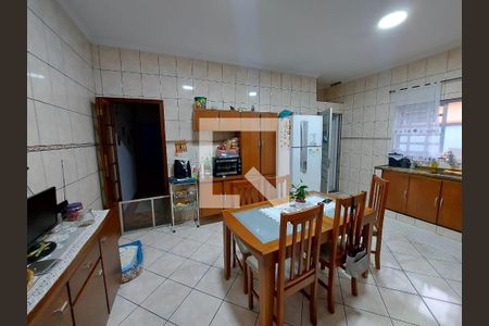 Casa à venda com 3 quartos, 123m² em Cerâmica, São Caetano do Sul