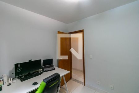 Quarto 2 de apartamento à venda com 4 quartos, 108m² em Buritis, Belo Horizonte