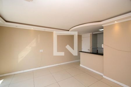 Sala de apartamento para alugar com 3 quartos, 70m² em Cidade Ademar, São Paulo